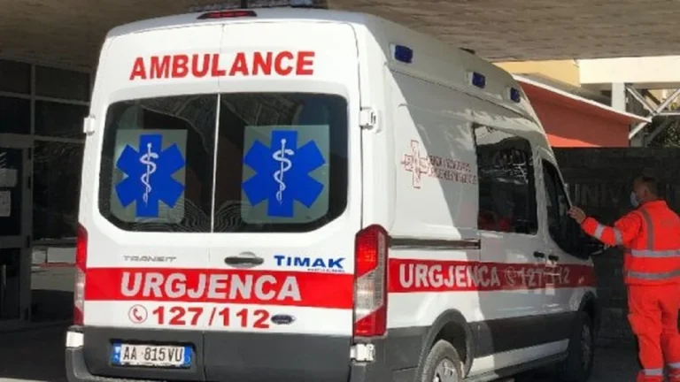 800-0-ambulance-590x354-1