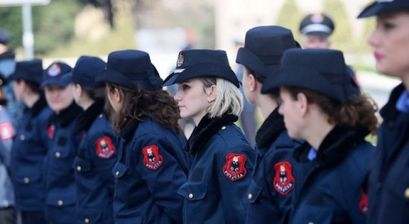 tenderi policia