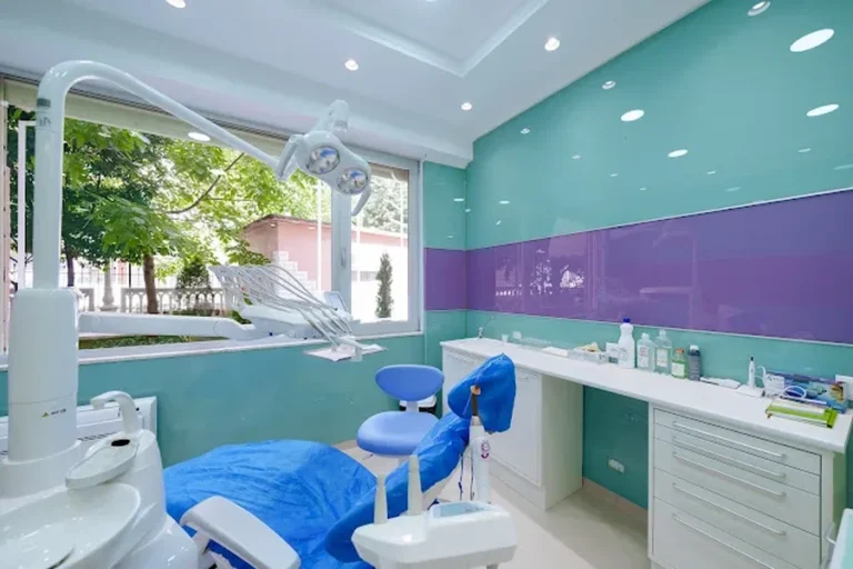 -900-0-1755584979xklinika-dentare-kristi-ne-tirane-507